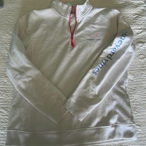 Vineyard Vines 1/4 Zip!